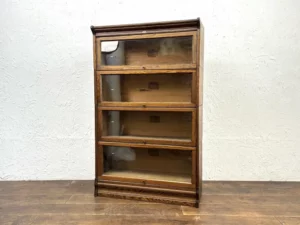 ブックシェルフ